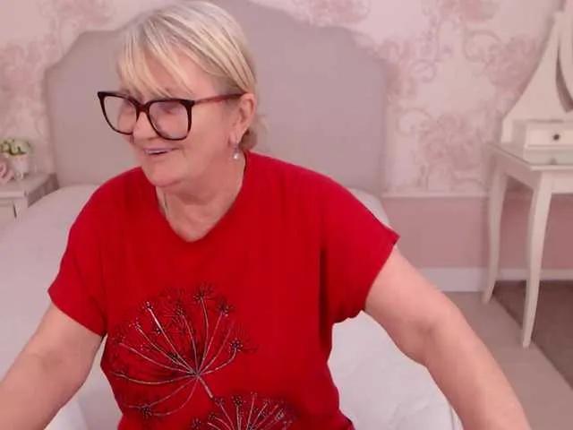 AlanaRichards — I like everything to come natural, so you'll get My real pleasure and the most intense feelings! Sometimes I can be kinky and naughty while other times I like to relax and simply enjoy sweet pleasure.