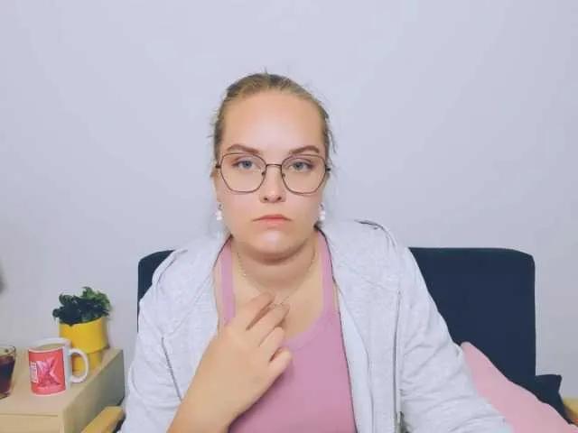 AlicePretty69 — I'm a woman who loves the interplay of glances, subtle touch, and an atmosphere full of tension. I like it when a conversation begins innocently, and chemistry develops between the words, drawing me in like a magnet. I like fetishes and mutual fun.