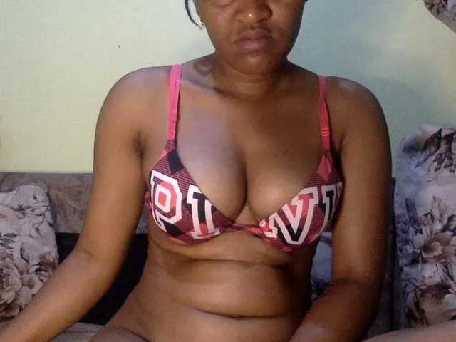 Amandacute on BongaCams 