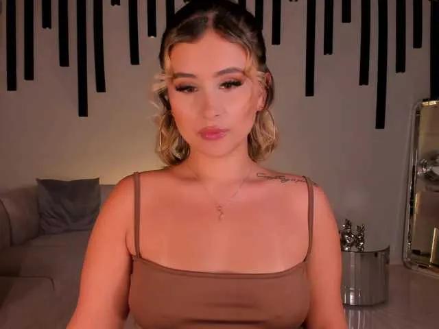 AnnaBrooks — I get horny with educated, kinky people who want to be naughty... I love that they treat me with love, but I love being your bad girl and awakening your darkest desires.