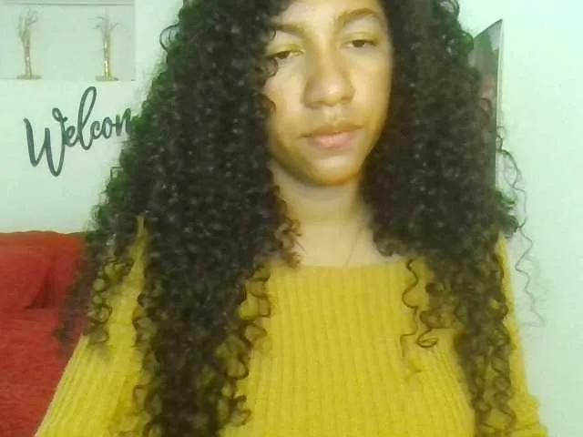 Bellacrespa on BongaCams 