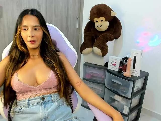 Carla-lodge on BongaCams