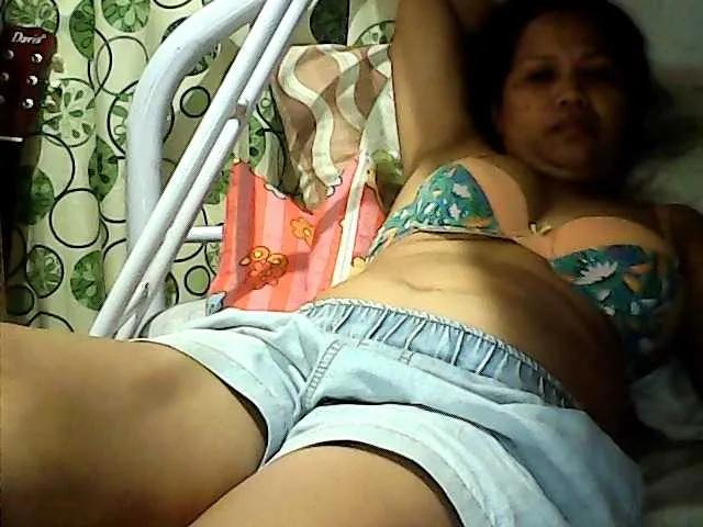 Chatty22 on BongaCams