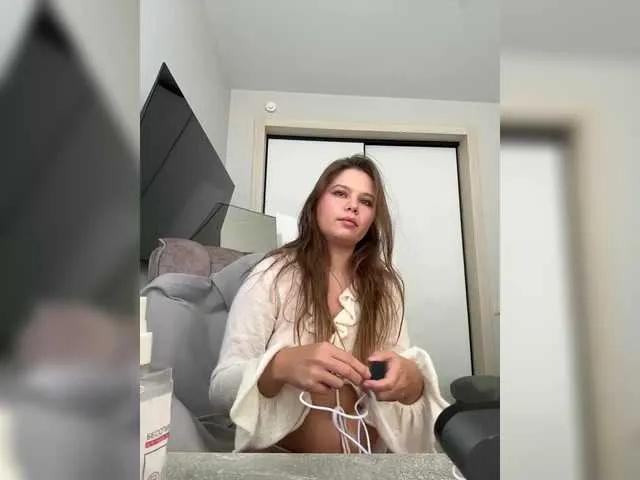 Chiculya — Freechat on BongaCams