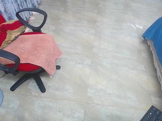 drinkmyjuic on BongaCams