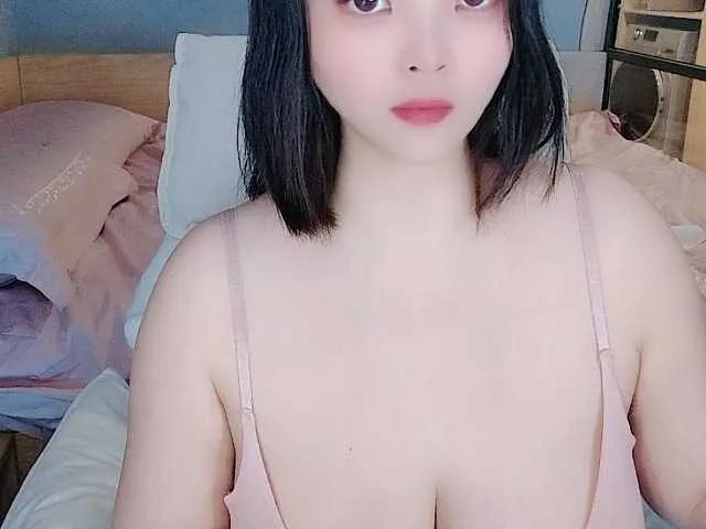 evevii on BongaCams 