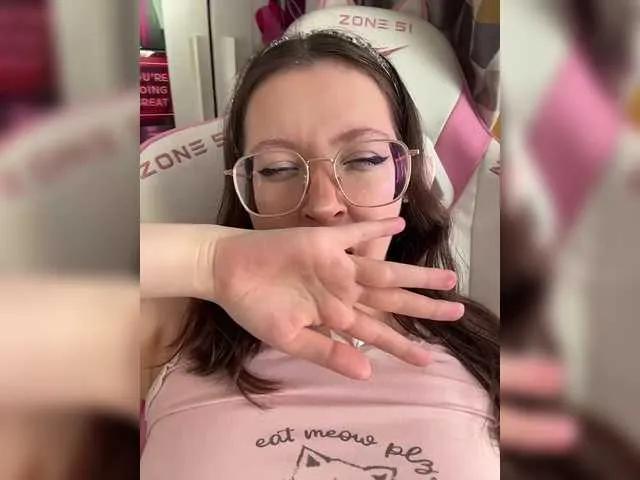 henby-streams on BongaCams