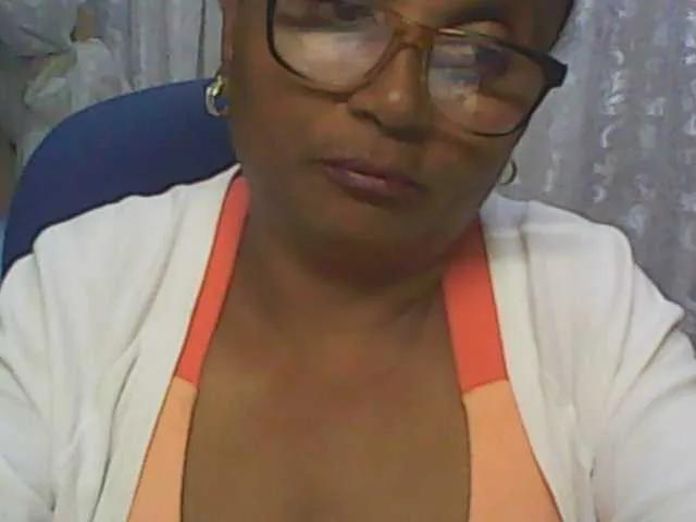 hotmomsexy on BongaCams