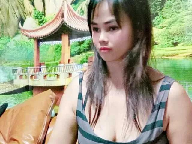 Jasamine on BongaCams 