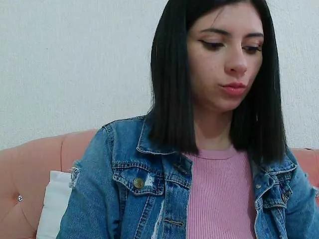 JenellKurtz on BongaCams 