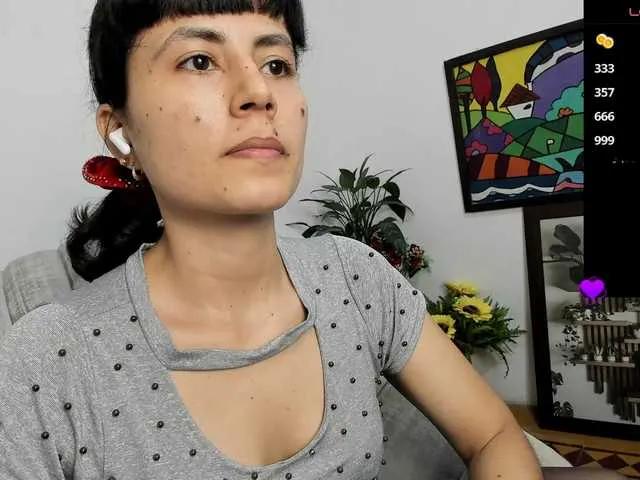 katiae — Freechat on BongaCams