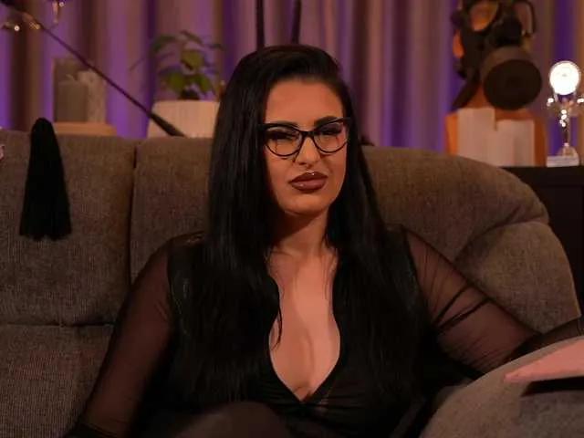 KellyKent — I adore those who come to me with open minds and honest hearts, ready to explore their desires. Respectful interactions are what I treasure most. Whether it's through a playful exchange or a deep dive into your darkest desires, our connection is the...