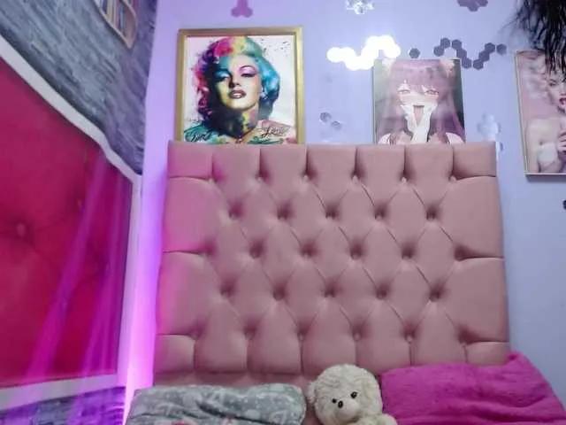 kyliemoan on BongaCams