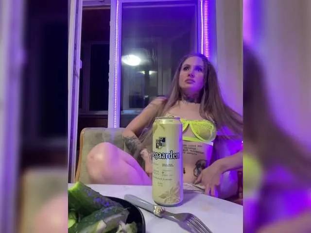 Letti28 — Girl