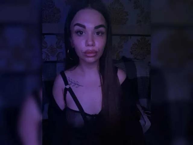Liysan11 — Freechat on BongaCams