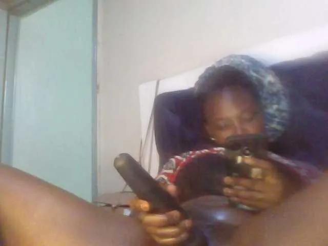 Lovelydoll34 on BongaCams