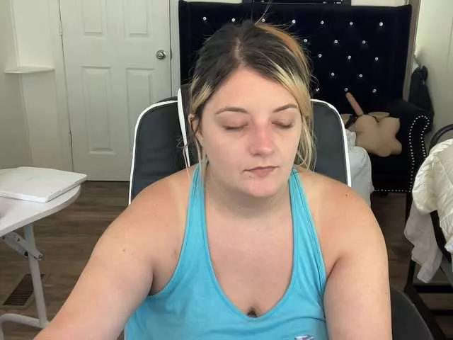 maramaze on BongaCams 