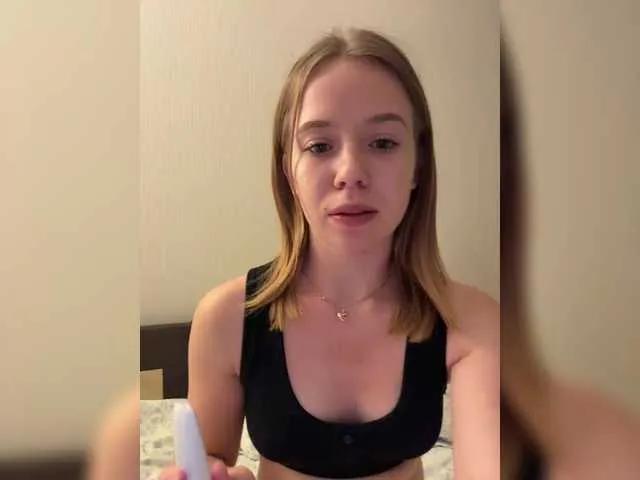 mariaaa-1 on BongaCams