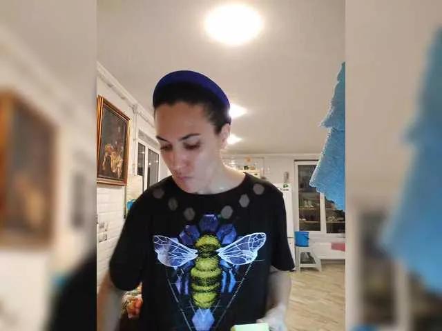 Marina4Love on BongaCams