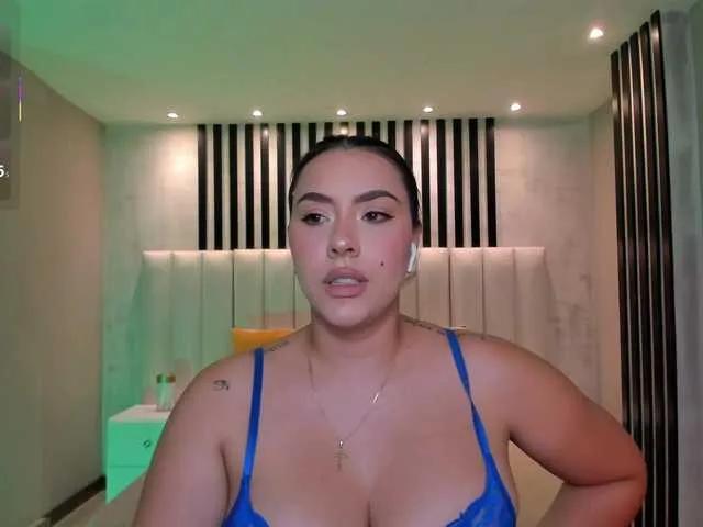 martinnaBonet on BongaCams