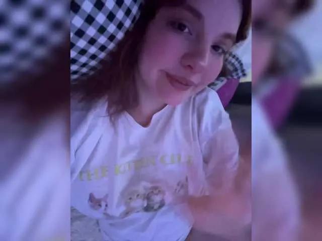 Molly- — Freechat on BongaCams