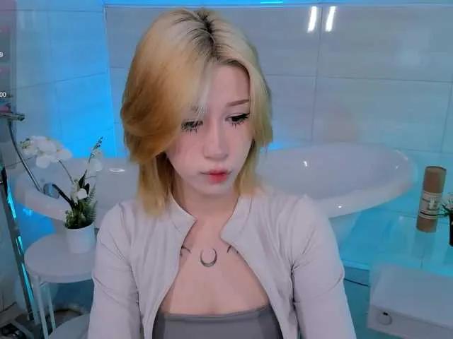 Necucubi — Freechat on BongaCams