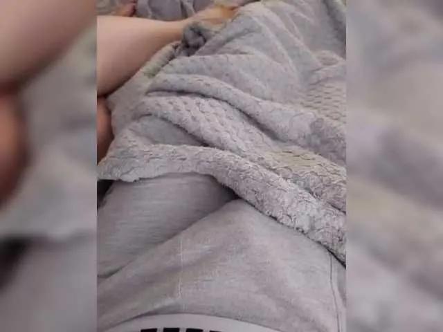 Oks---Rus on BongaCams