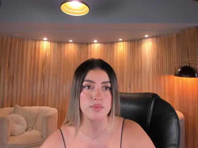 PaulinaSantos1 on BongaCams
