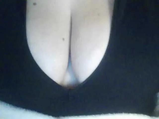 peachyshow — Freechat on BongaCams