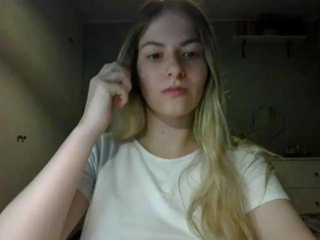 RosieJune — I enjoy hearing what turns you on. I am always interested in your deepest fantasies. My goal is to please you while pleasing myself. I am very down-to-earth and relatable, making me easy to communicate with and build connections. I like meeting people...