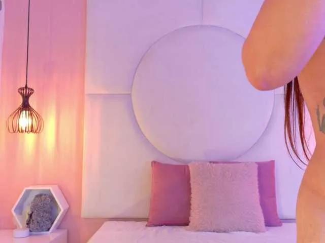 roxana-mill — I NEED TO FEEL A SWEETTT SHAKE ON MY PUSSY ... FEEL THE LOVE AND BE LOVED ... I LOVE TO SUCK AND MY CLIT LOVES TO BE KISSED WITH LOVE AND PASSSIOOON  TEACH ME HOW TO BE A SEX MASTER -- I LOVE THE PIERCINGS ON MY BOOBS ..