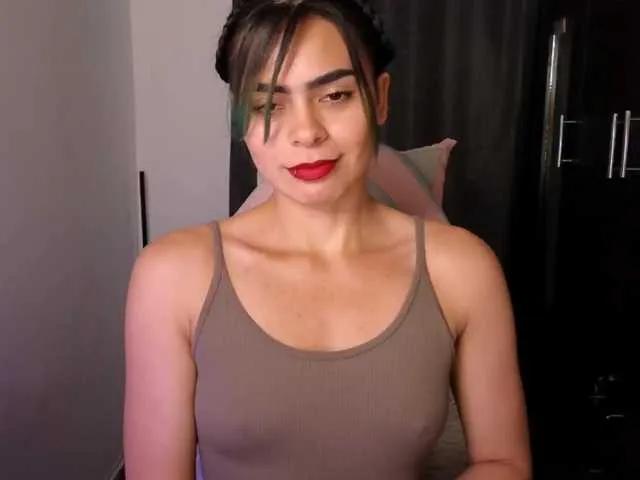 sexxyladyy on BongaCams