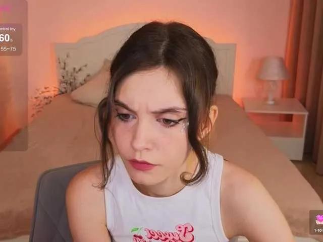 SusieMorris — I love passionate conversations where every word drips with desire. Roleplay is my passion --- I can become anyone you want, just to give you maximum pleasure. And I know exactly how to make you lose your mind with pleasure
