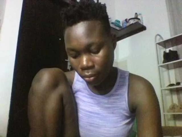 Sweetchocolate on BongaCams 