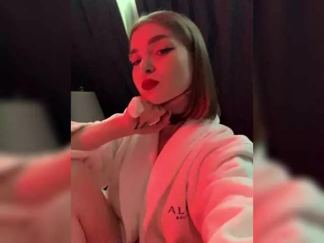 ThatTripPink3 on BongaCams 