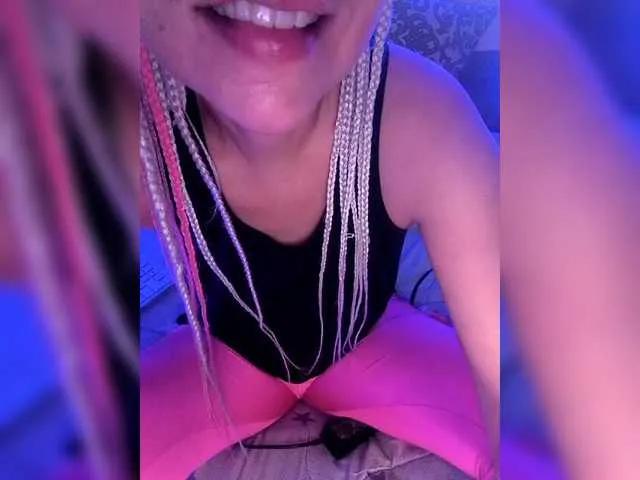TilyTily — Cunnilingus, masturbation, cocks, cum, squirting, fetishes