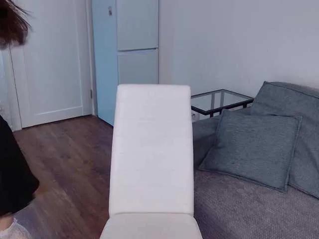 tyan-babe — I have a fetish for strong arms and long finger, I enjoy sensual sex with role-playing, and I like to be both dominant and submissive. I love spanking, slapping, and choking in both directions