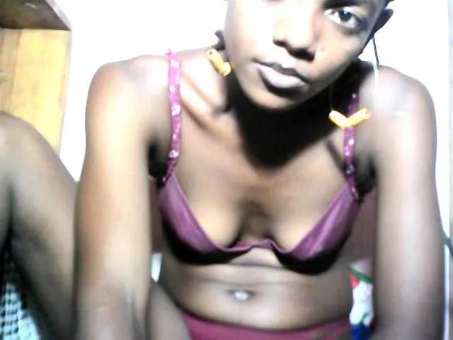 VallyRaz on BongaCams 