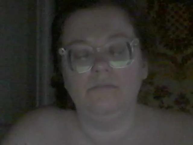 Webgirl2a on BongaCams