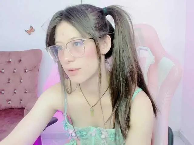 ZooeyBelair on BongaCams 