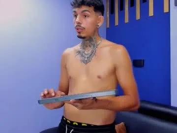aleking13 — Aleking13's room #newmodel #straight #sexyman  #latino  #brunettes