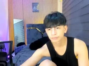 alluring_alpha on Chaturbate 