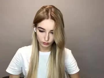 ameliaduraku — Goal: Biggest smile ever  : My name is Catherine, I'm #new here is glad to see you #skinny #young #18 #shy [10 tokens remaining]