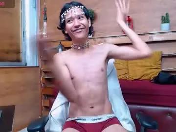 andy_staar18 — GOAL: erect penis inside [30 tokens remaining] Welcome to my room! #femboy #18 #latino #bigcock #cum