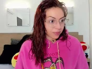 april_dumont — My bra falls like your hands are undressing me  [126 tokens left] #dildo #deepthroat #dirtytalk #teen #daddy