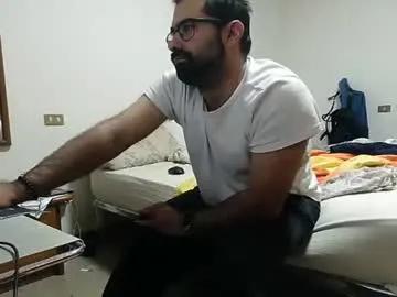 attila85 on Chaturbate 