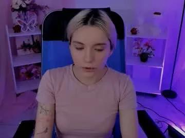 aurorawrenfield — GOAL: be my king [1416 tokens remaining]   #18  #nonude #cute #blonde #young