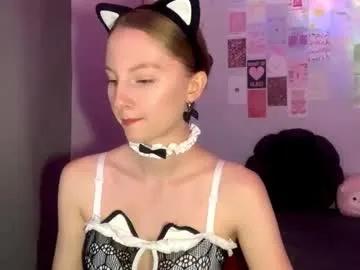 autumnroginson — GOAL: I'll take off my shirt teasing you!Hey, i'm Annie! Please, thumbs up, it will help me a lot!  #shy #new #18 #blonde #skinny [87 tokens remaining]