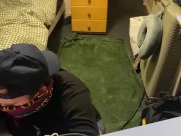 average_jackson1 — pvt show to start :) #bisexual #muscle #fingering #aussie