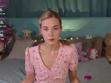 bella_stewartt on Chaturbate 